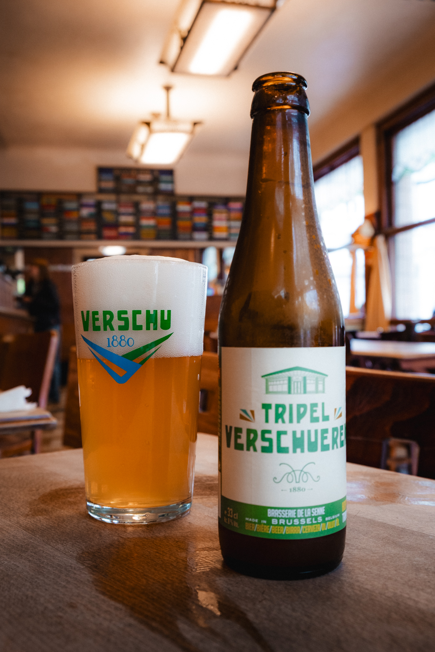 Inside Brasserie Verschueren / Binnen in Brasserie Verschueren